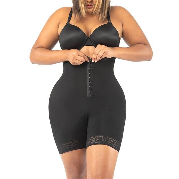 🖤 Contouring High-Waist Hook & Eye Front Sculpting Shapewear Shorts – Lace Trim - Picture 4 of 8